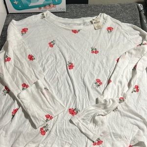 New Pink Victoria’s Secret long sleeve top